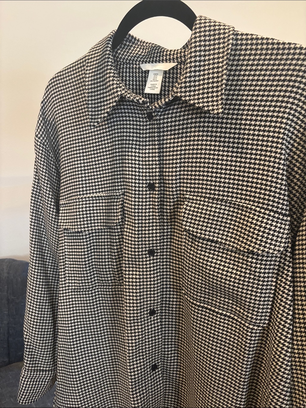 H&M Black and White Houndstooth Button-Down Shirt